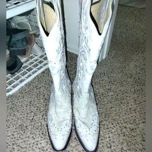 Women size 10 Corral Handcrafted leather boots